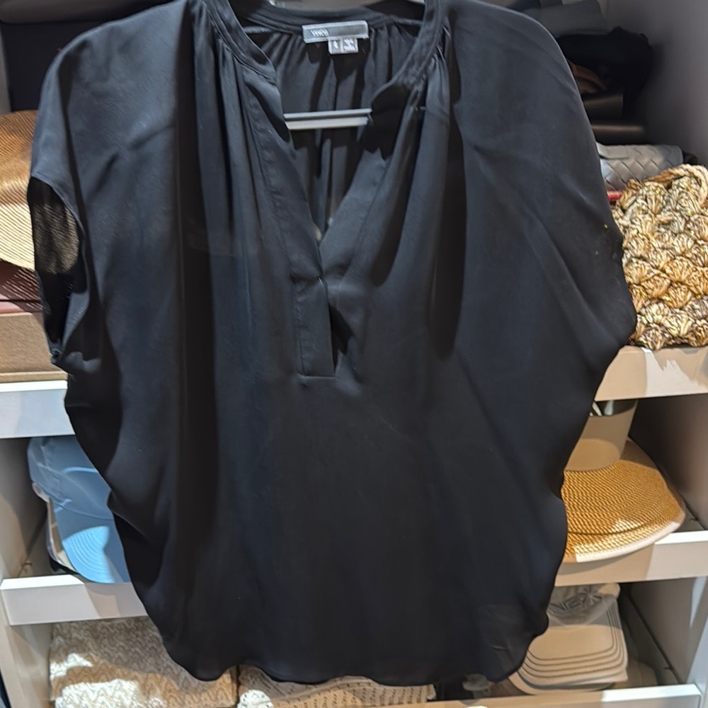 Vince Elegant Black Women's Blouse